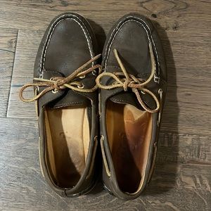Sperry Gold Cup boat shoes